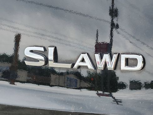 Certified 2023 Nissan Rogue SL AWD/4WD image 33