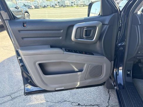 Used 2010 Honda Ridgeline RTL image 11