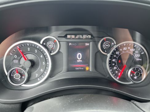 Used 2026 RAM 2500 Big Horn AWD/4WD image 5