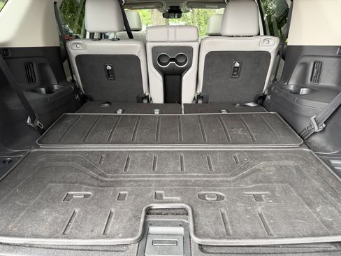 Used 2023 Honda Pilot Touring image 52