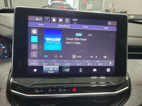 Certified 2023 Jeep Compass Latitude AWD/4WD image 41