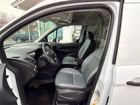 Used 2016 Ford Transit Connect XL image 11