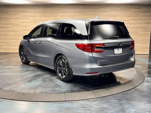 Used 2023 Honda Odyssey Elite image 17