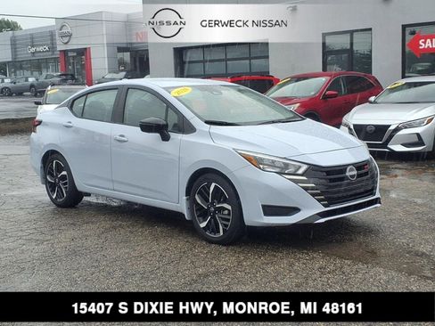 Used 2024 Nissan Versa SR w/ Trunk Package image 1