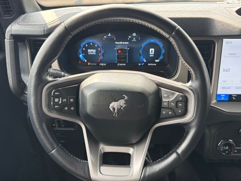 Used 2025 Ford Bronco Outer Banks AWD/4WD image 21