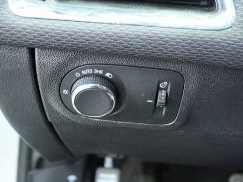 Used 2017 Chevrolet Cruze LT w/ Convenience Package image 13