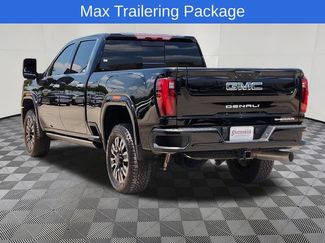 Used 2025 GMC Sierra 2500 Denali Ultimate w/ Max Trailering Package AWD/4WD video 4