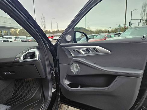 Used 2025 BMW XM image 10