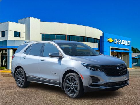 Used 2024 Chevrolet Equinox RS FWD image 9