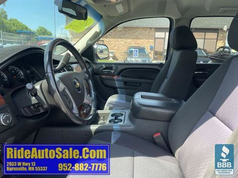 Used 2011 Chevrolet Avalanche LS w/ Regional Value Package AWD/4WD image 10