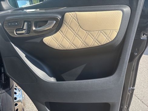 Used 2024 Mercedes-Benz Sprinter 3500 image 40