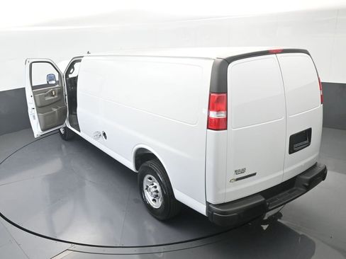 New 2025 Chevrolet Express 3500 Extended w/ Driver Convenience Package image 59