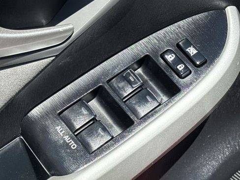 Used 2014 Toyota Prius Three FWD image 26