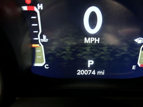 Used 2024 Jeep Wrangler Rubicon 392 image 11