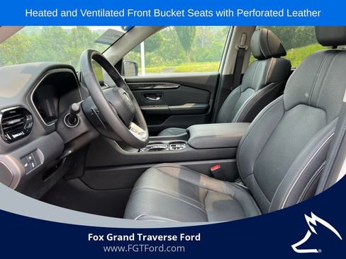Used 2024 Honda Pilot Elite image 3