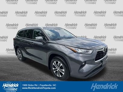 Used 2020 Toyota Highlander XLE