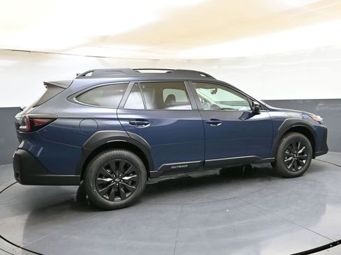 Certified 2025 Subaru Outback Onyx Edition image 6
