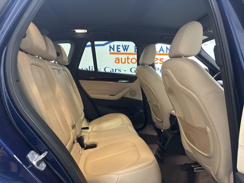 Used 2018 BMW X1 xDrive28i AWD/4WD image 16