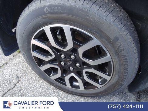 Used 2023 Ford Maverick Lariat w/ Lariat Luxury Package AWD/4WD image 25