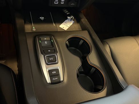 Used 2025 Honda Ridgeline TrailSport image 14