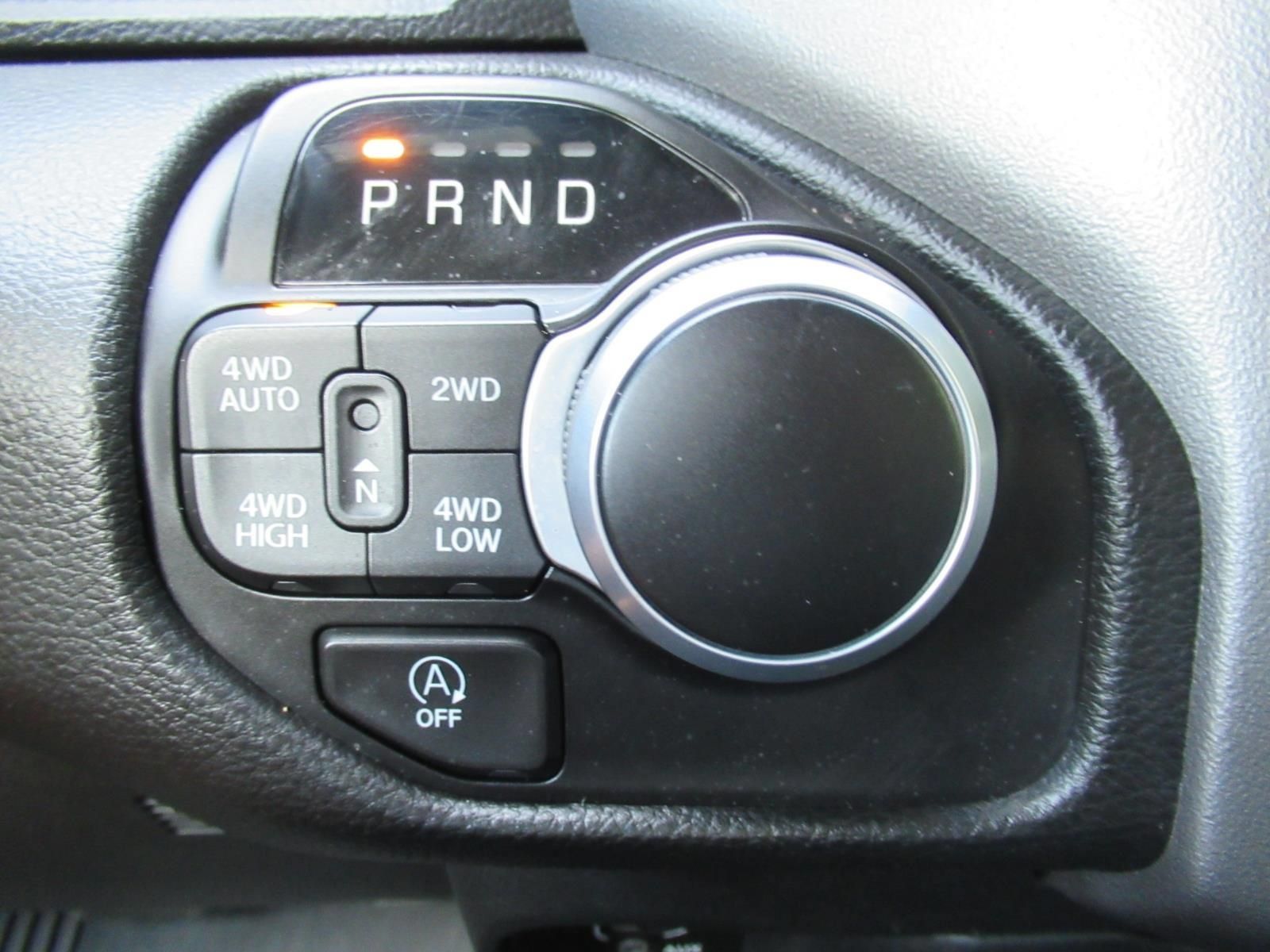 Used 2023 RAM 1500 Big Horn AWD/4WD image 24