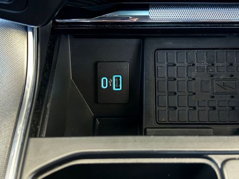 Certified 2023 Ford F150 Platinum w/ Equipment Group 701A High AWD/4WD image 33