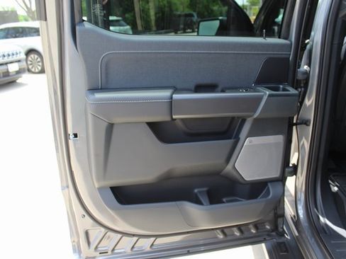 New 2025 Ford F150 Lariat w/ Equipment Group 501A Mid image 8