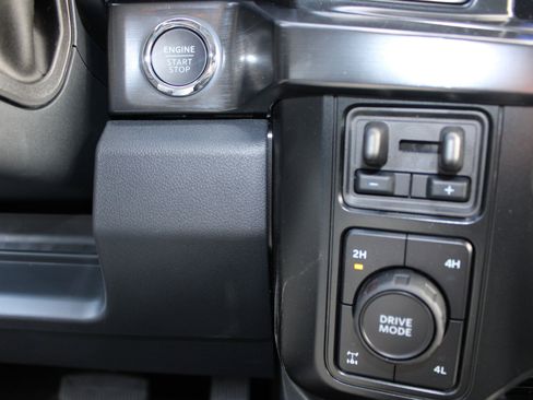 New 2026 Ford F250 Lariat w/ Chrome Package AWD/4WD image 32
