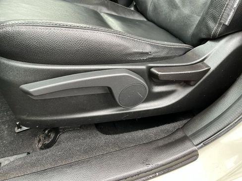 Used 2014 Subaru Crosstrek 2.0i Limited w/ Popular Package #2 image 16