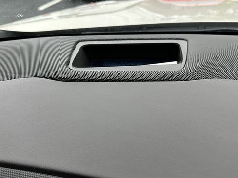 Used 2021 Cadillac Escalade Premium Luxury w/ Driver Assist Tech Package image 47