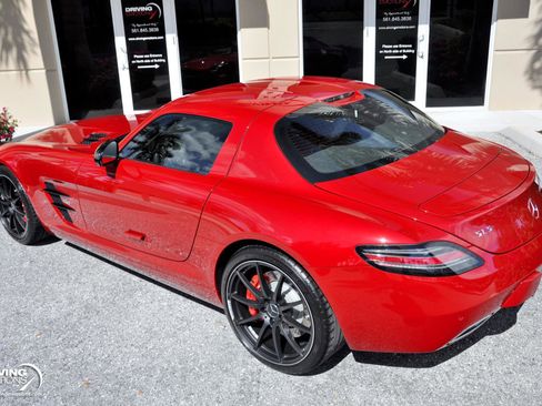 Used 2013 Mercedes-Benz SLS AMG GT Coupe image 28