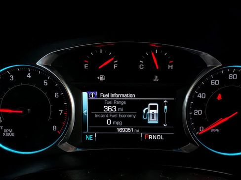 Used 2019 Chevrolet Traverse Premier w/ Redline Edition AWD/4WD image 24