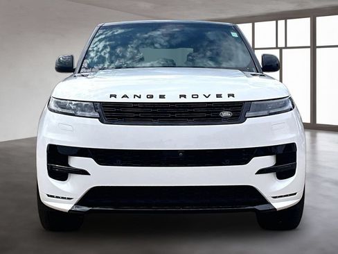 Used 2025 Land Rover Range Rover Sport Dynamic SE AWD/4WD image 3