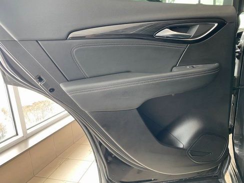 Certified 2023 Buick Envision Essence image 9