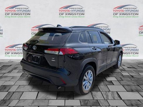 Certified 2023 Toyota Corolla Cross LE AWD/4WD image 3