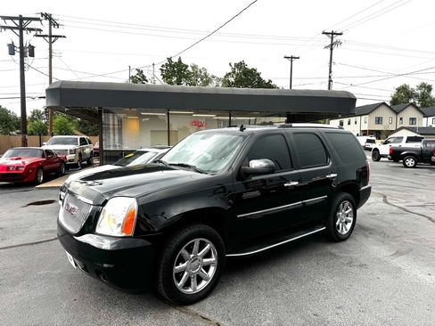 Used 2008 GMC Yukon Denali AWD/4WD image 31