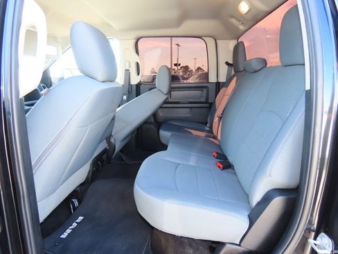 Used 2018 RAM 1500 Express w/ Black Ram 1500 Express Group image 20