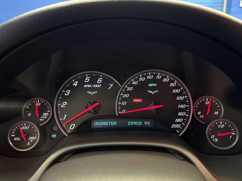 Used 2012 Chevrolet Corvette Convertible w/ 2LT Preferred Equipment Group image 17