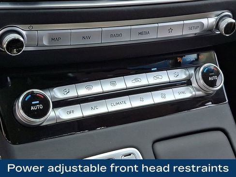 Used 2022 Genesis G90 5.0 Ultimate image 16