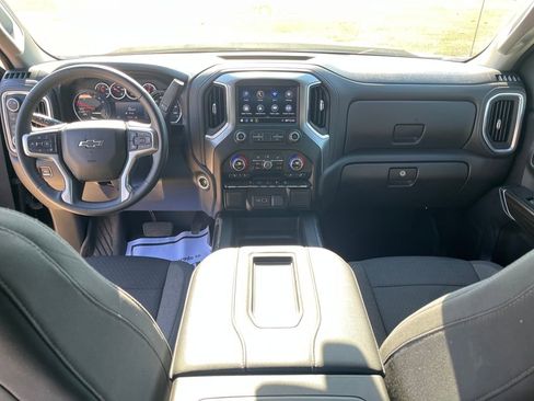 Used 2022 Chevrolet Silverado 1500 LT Trail Boss w/ Bed Protection Package image 13