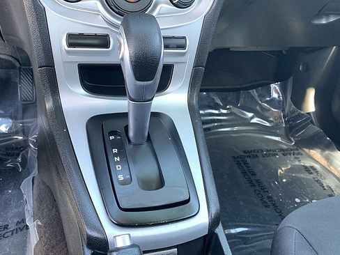 Used 2019 Ford Fiesta SE image 23