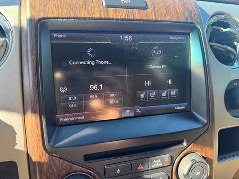 Used 2013 Ford F150 Lariat w/ Lariat Chrome Pkg image 2