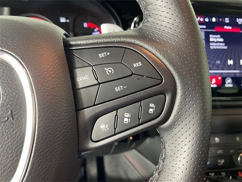 Certified 2025 Dodge Durango GT image 10