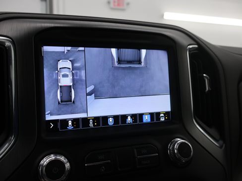Used 2022 GMC Sierra 3500 Denali w/ Denali Ultimate Package AWD/4WD image 20