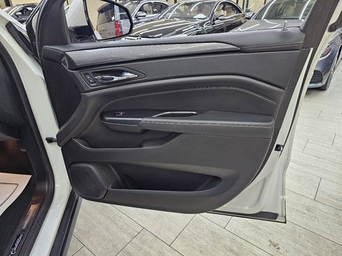 Used 2016 Cadillac SRX Performance w/ Midnight Edition Package FWD image 40