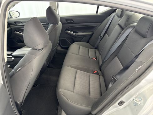 Used 2023 Nissan Altima 2.5 SV image 16