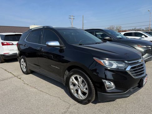 Used 2019 Chevrolet Equinox Premier image 12