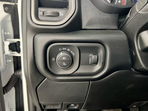 New 2026 RAM 2500 Tradesman AWD/4WD image 19