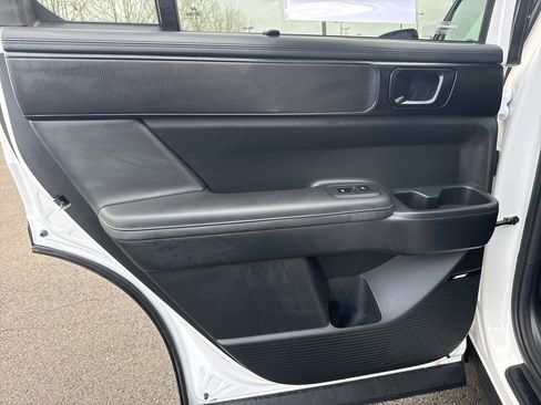 Used 2024 Hyundai Santa Fe Calligraphy image 17