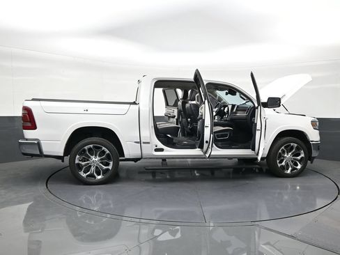 Used 2024 RAM 1500 Limited AWD/4WD image 30